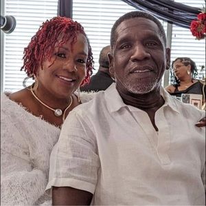 Meet your Posher, Toni